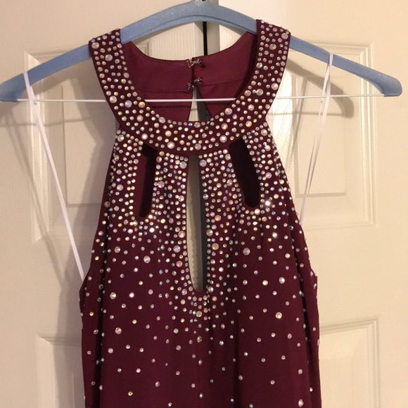 Burgundy Prom Dress - Picture 2 of 8
